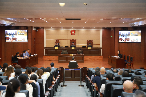 “零距离”警示教育，“沉浸式”以案普法——365bet中文(中国)官方网站
普法办 365bet中文(中国)官方网站
中级人民法院联合开展2025年365bet中文(中国)官方网站
领导干部旁听庭审活动